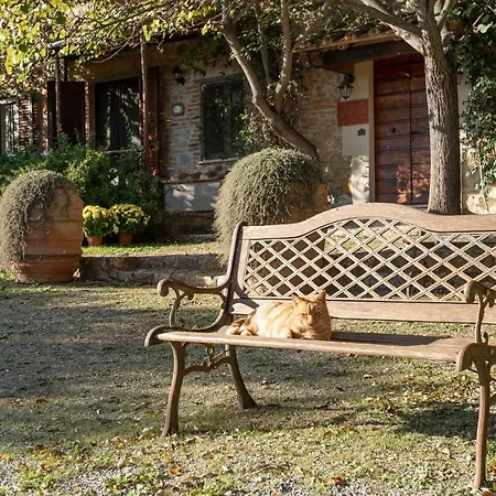 Faustina - La Valentina Farm stay *